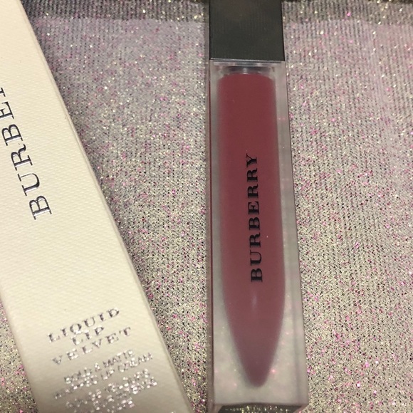 💋Burberry Liquid Lip Velvet – Oxblood No.53 NEW - Picture 3 of 11